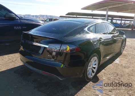 2012 Tesla Model S Performance/Signature Performance из США, поврежденный, VIN 5YJSA1DP4CFP01245